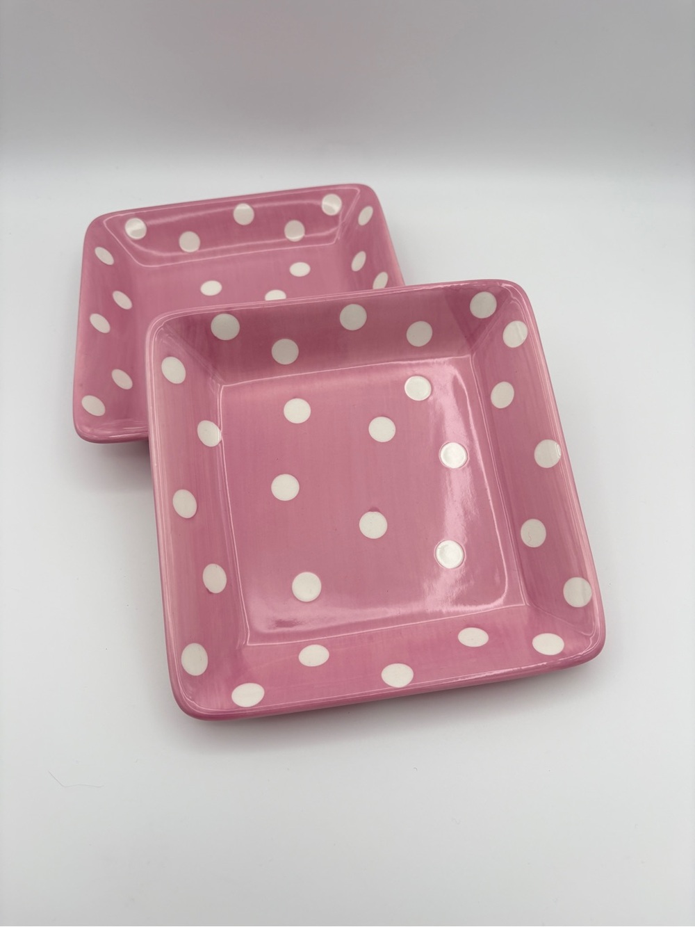 Pampered Chef Whip Cancer Pink Polka Dot Plates Set of 2